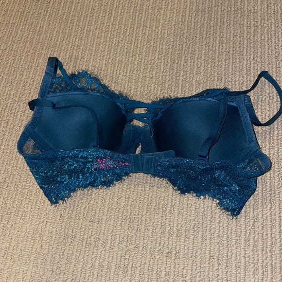 Sparkly Bra - Picture 2 of 5